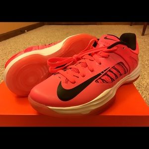 Brand New Nike Basketball Hyperdunk 2012 Low iD